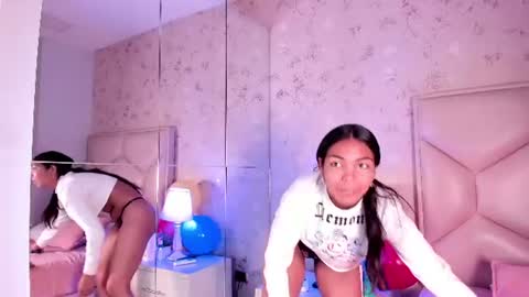 Snapshot of nasly_moore chatting on July 1, 2026, 10:28 am Nasly online show from July 1, 2026, 10:28 am