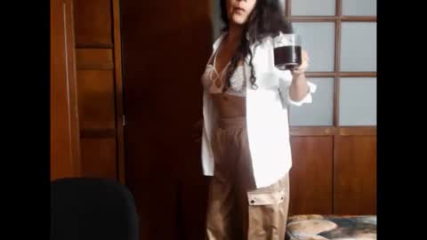 Nasly Cute online show from February 17, 2026, 12:18 am