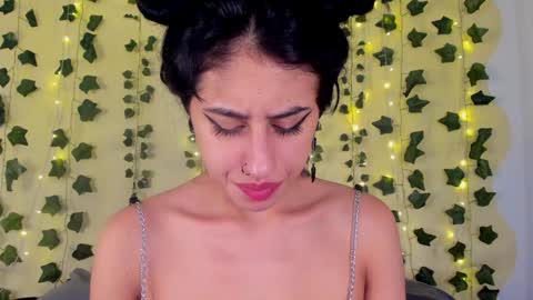 Maira online show from February 4, 2025, 11:27 pm