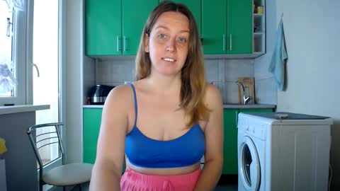 Snapshot of nastasiiaaforyou chatting on October 15, 2025, 6:02 am nastasiiaaforyou online show from October 15, 2025, 6:02 am