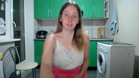 Snapshot of nastasiiaaforyou chatting on November 6, 2025, 4:30 pm nastasiiaaforyou online show from November 6, 2025, 4:30 pm