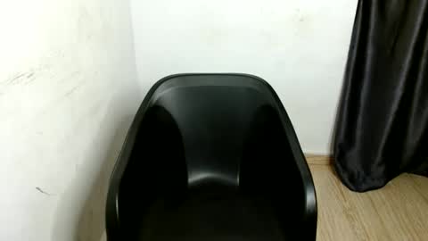 Snapshot of nasty_creamypussyy chatting on February 27, 2026, 7:19 am Mila online show from February 27, 2026, 7:19 am