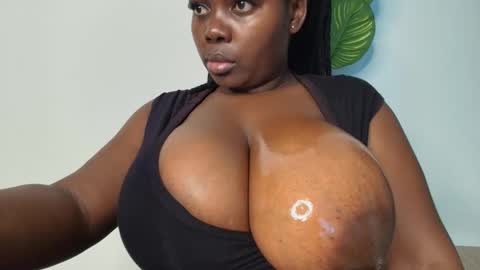 Snapshot of nasty_nohelah chatting on November 7, 2025, 4:34 am chimummy online show from November 7, 2025, 4:34 am