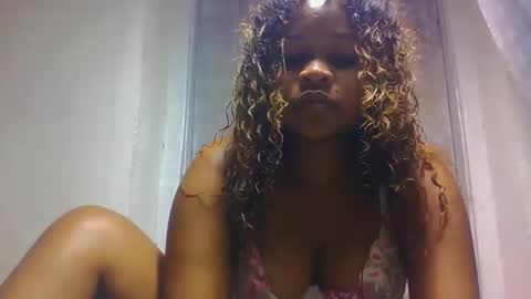 natachazz online show from March 22, 2026, 1:25 pm