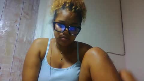 natachazz online show from March 30, 2026, 8:32 pm