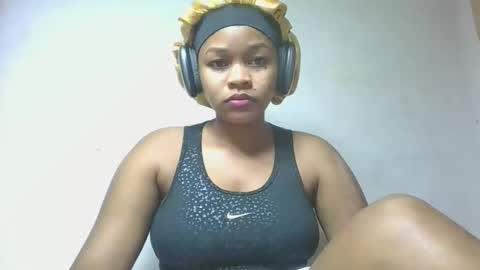 natachazz online show from April 18, 2026, 4:11 pm