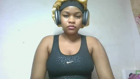natachazz online show from April 18, 2026, 8:20 pm