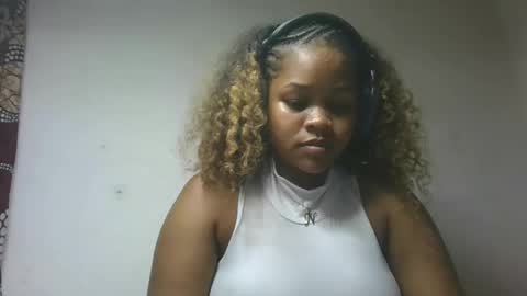 natachazz online show from May 2, 2026, 5:40 pm