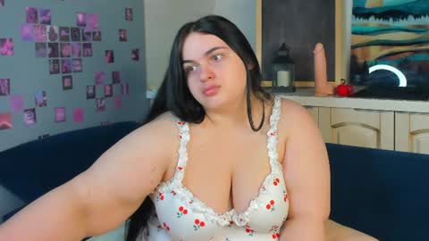 Snapshot of natali_xl chatting on July 18, 2026, 1:10 am Natali online show from July 18, 2026, 1:10 am