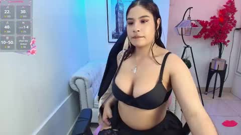 Natalia.  online show from April 15, 2026, 7:58 pm