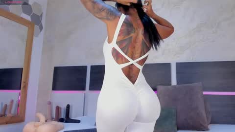 Snapshot of natalia_cruzz chatting on April 30, 2026, 9:30 pm Nata online show from April 30, 2026, 9:30 pm