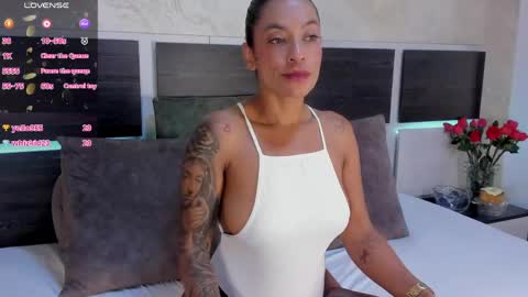 Snapshot of natalia_cruzz chatting on May 22, 2026, 9:31 pm Nata online show from May 22, 2026, 9:31 pm