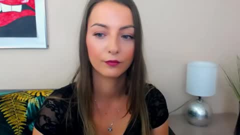 Snapshot of natalie_live chatting on July 14, 2026, 6:18 am NatalieSexy online show from July 14, 2026, 6:18 am