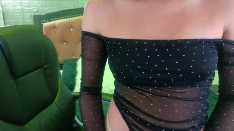 natalie  online show from February 2, 2026, 4:11 am