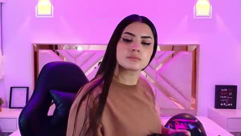 Snapshot of natalie_loffreda chatting on July 11, 2026, 7:38 pm natalie online show from July 11, 2026, 7:38 pm