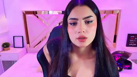 Snapshot of natalie_loffreda chatting on July 21, 2026, 7:49 pm natalie online show from July 21, 2026, 7:49 pm