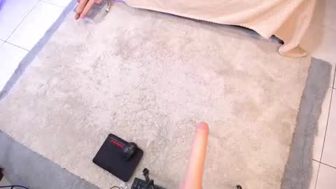 Natalie online show from January 10, 2025, 4:33 am