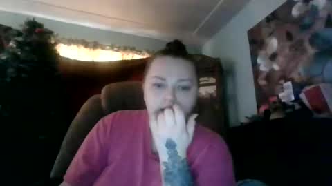 Snapshot of nataliedays chatting on December 5, 2024, 3:39 pm Natalie online show from December 5, 2024, 3:39 pm