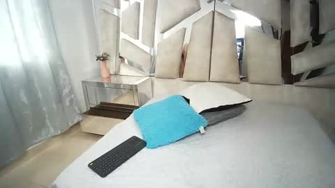 Natalye foster online show from December 30, 2024, 7:42 pm