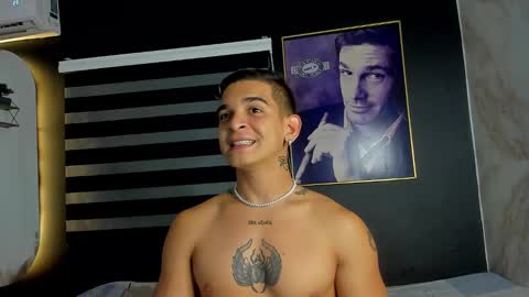natan_77 online show from February 15, 2025, 2:04 am