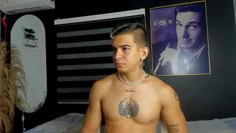 natan_77 online show from February 16, 2025, 11:49 am