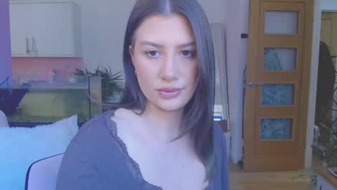 Natasha  will be online during the week of the 25th  online show from April 21, 2026, 1:50 pm