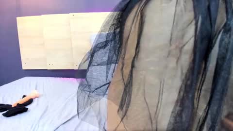 Snapshot of natasha_calypso chatting on February 11, 2025, 10:15 am online show from February 11, 2025, 10:15 am