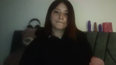 natalia online show from May 25, 2026, 9:54 pm