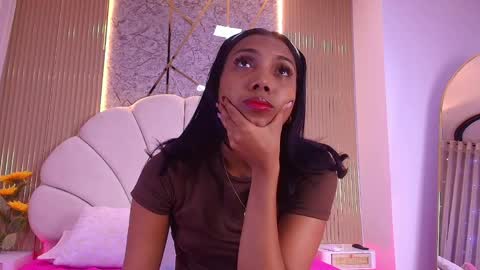 Snapshot of natasha_luna_ chatting on April 27, 2026, 7:23 pm Natasha online show from April 27, 2026, 7:23 pm