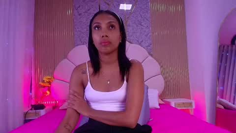 Snapshot of natasha_luna_ chatting on May 22, 2026, 7:19 pm Natasha online show from May 22, 2026, 7:19 pm