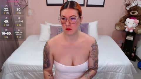 Snapshot of natasha_woo chatting on February 27, 2026, 10:15 am Nat online show from February 27, 2026, 10:15 am