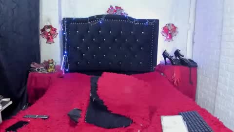 Snapshot of natashaburgos chatting on January 4, 2025, 3:17 pm natashaburgos online show from January 4, 2025, 3:17 pm