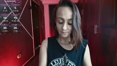 Natasha Mason online show from January 10, 2025, 2:55 pm