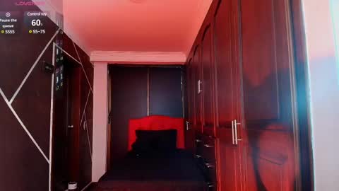 Natasha Mason online show from February 19, 2025, 11:49 am