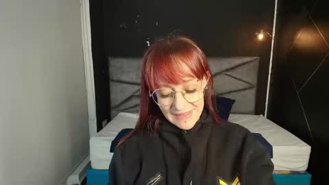 Natasha Mason online show from September 14, 2025, 11:53 am