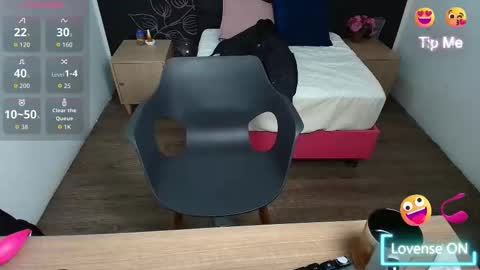 Natasha Mason online show from October 29, 2025, 11:45 am