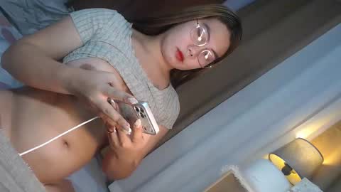 Snapshot of nathalie_hart chatting on April 22, 2026, 2:47 am Queen Marga online show from April 22, 2026, 2:47 am