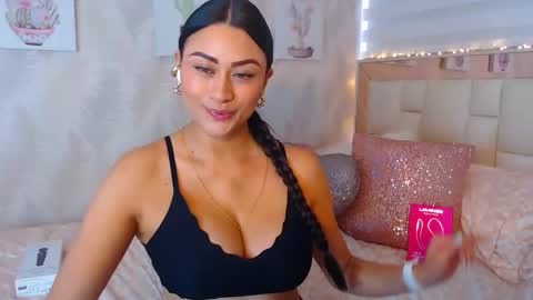 Nathalie Rose online show from March 27, 2026, 12:38 pm