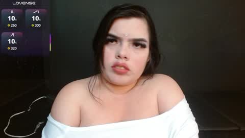 Snapshot of nathaly_rose1126 chatting on September 23, 2025, 1:47 pm online show from September 23, 2025, 1:47 pm