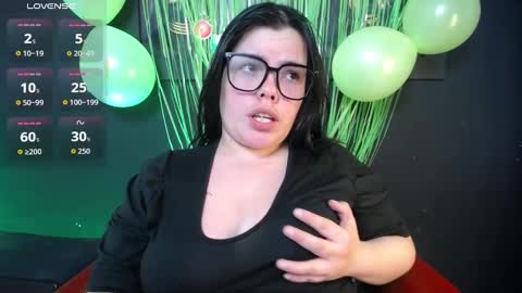 Snapshot of nathaly_rose1126 chatting on September 27, 2025, 1:38 pm online show from September 27, 2025, 1:38 pm