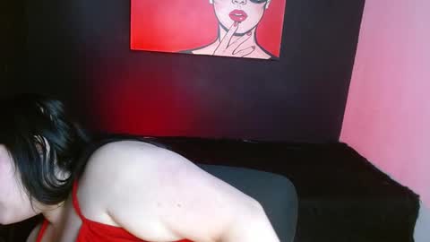 Snapshot of nathaly_rose1126 chatting on October 22, 2025, 2:06 pm online show from October 22, 2025, 2:06 pm