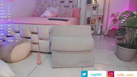    online show from September 25, 2025, 2:04 am