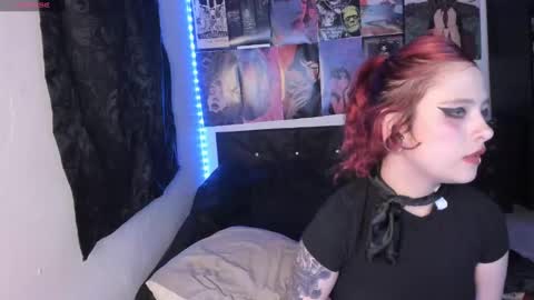 nathaly_wild online show from October 2, 2025, 2:18 am