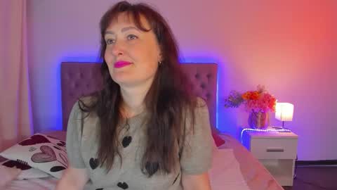 Snapshot of nathalystars chatting on April 8, 2026, 12:05 pm NathalyStars online show from April 8, 2026, 12:05 pm