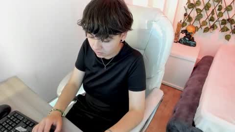 nathalyy_ds online show from December 16, 2025, 7:08 pm