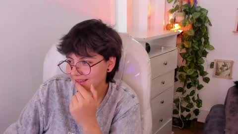 Snapshot of nathalyy_ds chatting on April 28, 2026, 9:09 pm nathalyy_ds online show from April 28, 2026, 9:09 pm
