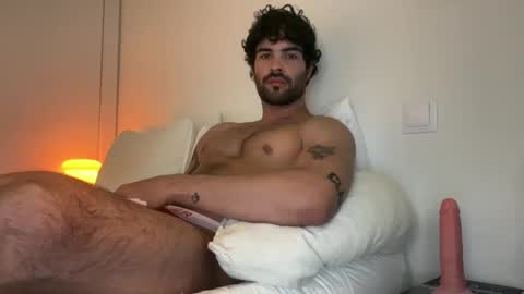 Snapshot of nathan_gael chatting on May 15, 2026, 8:05 pm Nathaniel online show from May 15, 2026, 8:05 pm