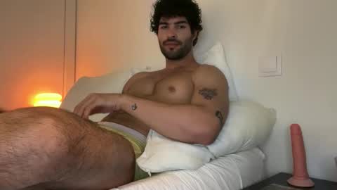 Snapshot of nathan_gael chatting on May 24, 2026, 4:12 pm Nathaniel online show from May 24, 2026, 4:12 pm
