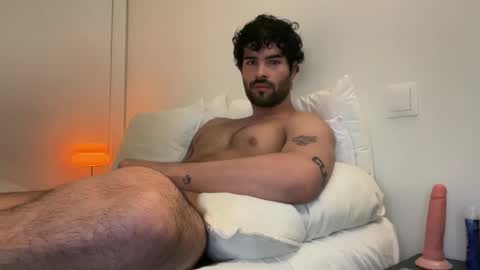 Snapshot of nathan_gael chatting on May 31, 2026, 2:13 pm Nathaniel online show from May 31, 2026, 2:13 pm
