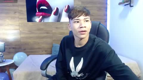 nathanclay online show from October 9, 2025, 3:48 am